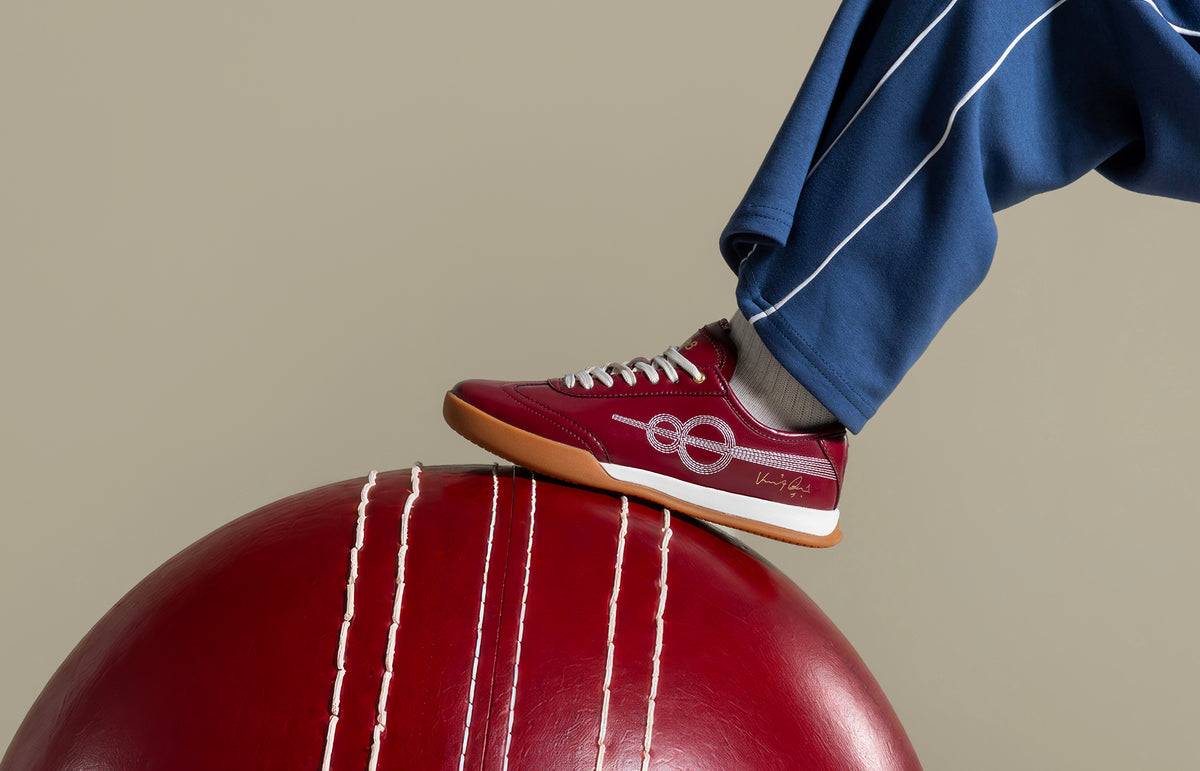 Seam XVIII Signature Test Red - Pitch Brown