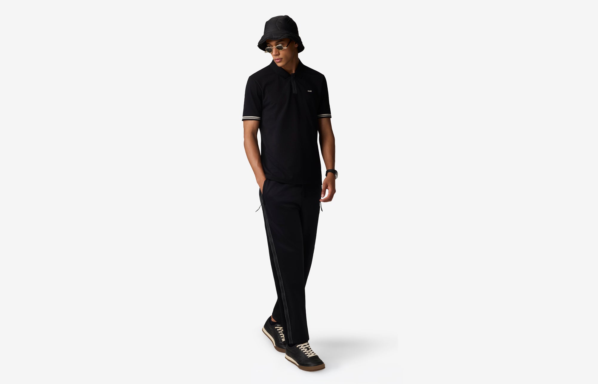 Seam XVIII Polo Black