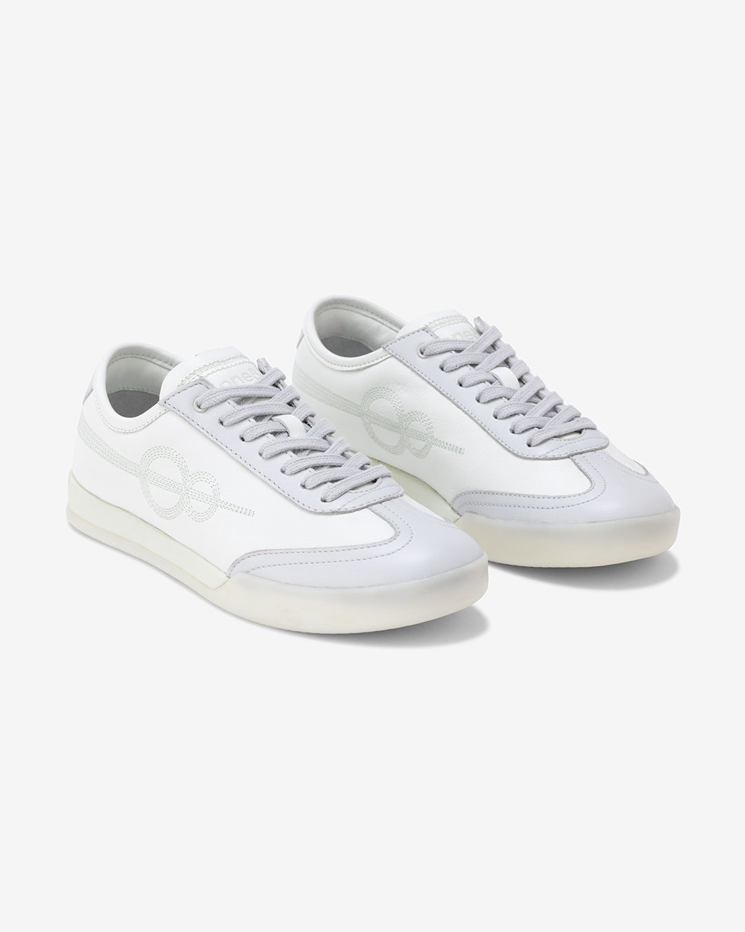 Seam XVIII X - White