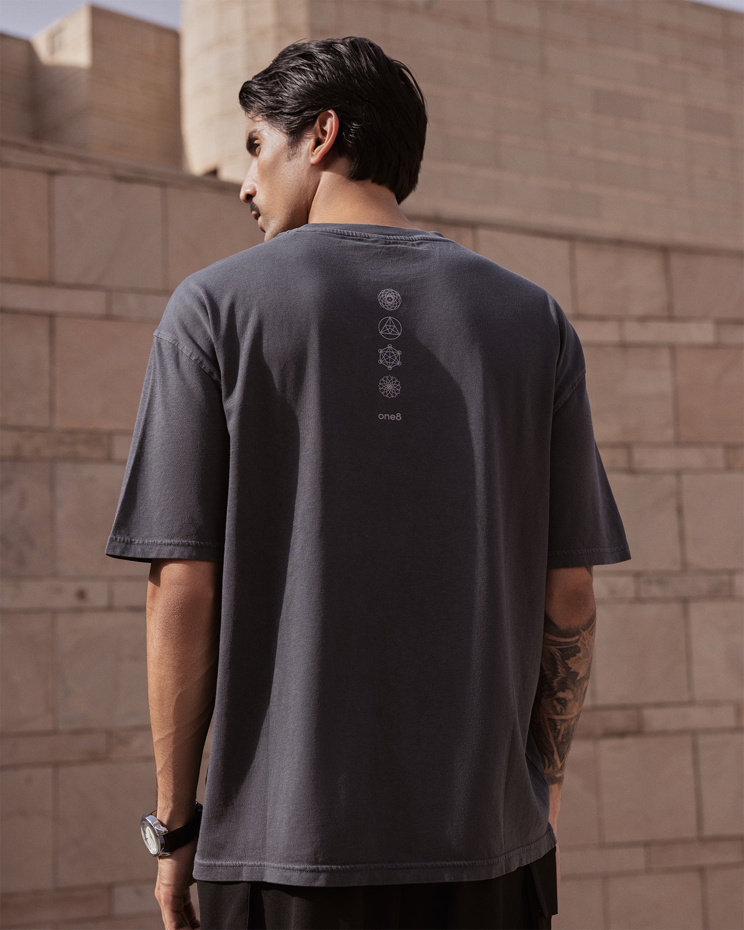 Chakra Tee - Dark Grey