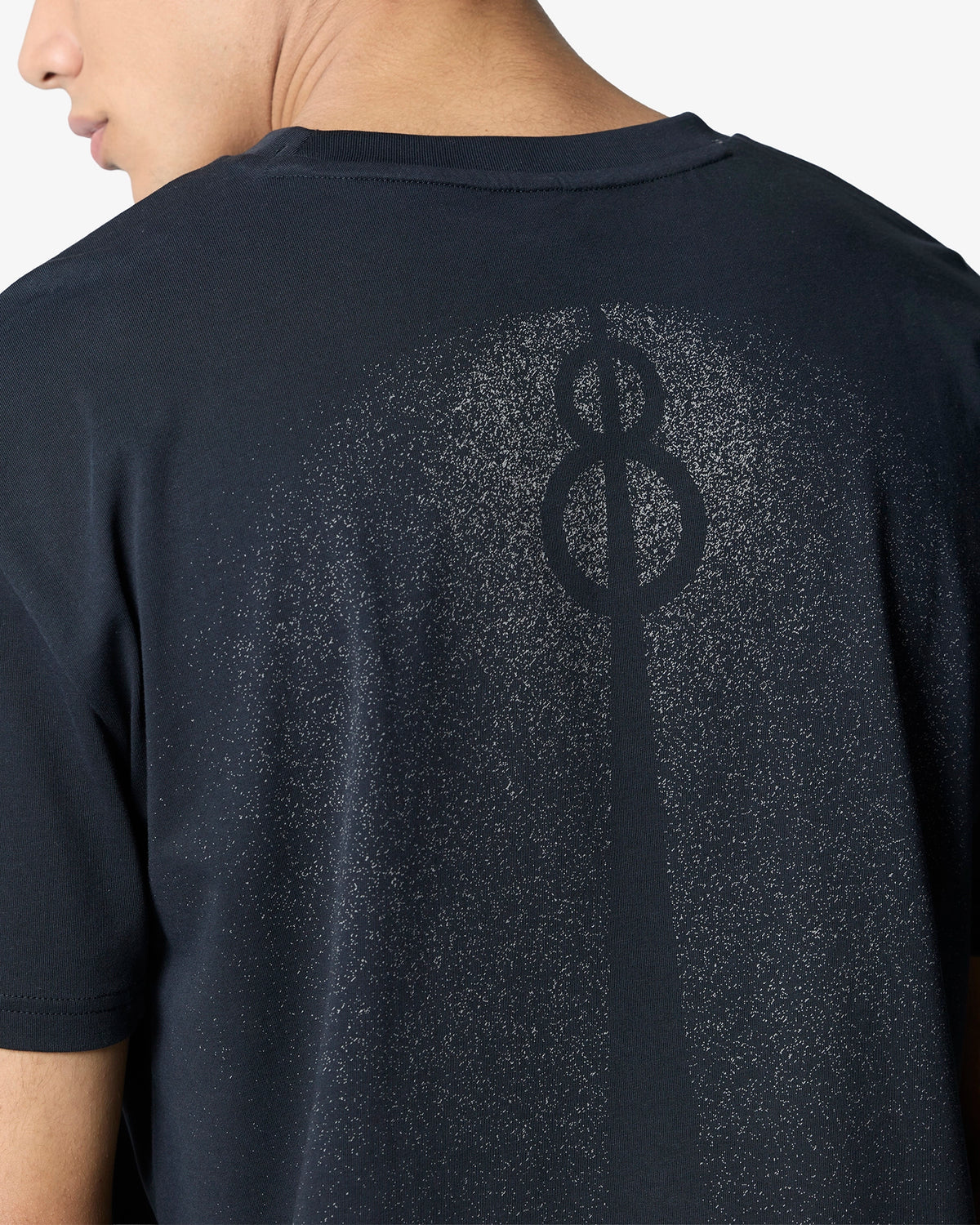 Signature Back Circle Tee - Black