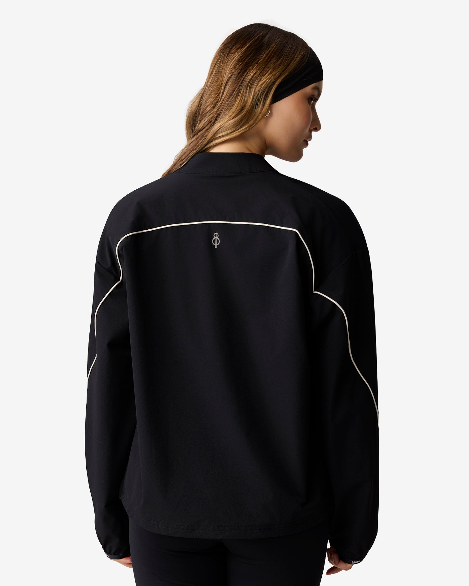 Essentials Core Jacket Black Beauty