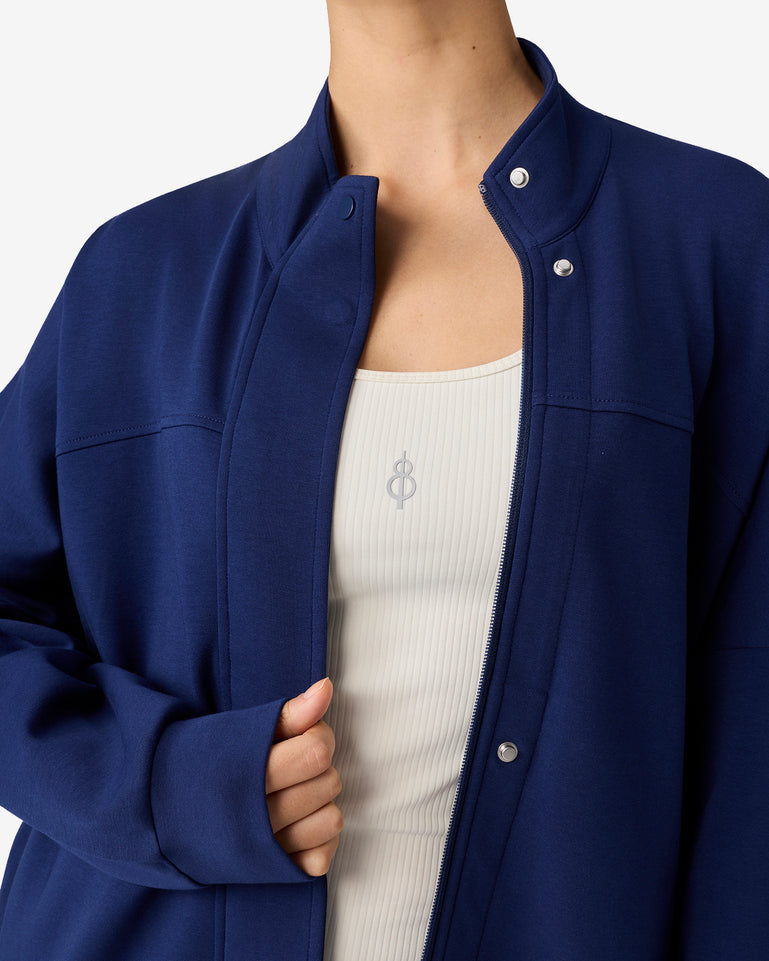 Essentials Core Jacket Medieval Blue